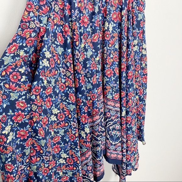 Floral handkerchief hem dress size small - Picture 5 of 6